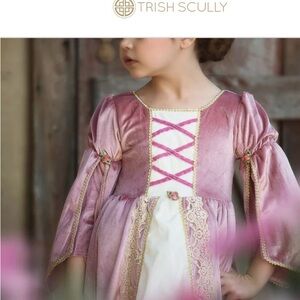 Trish Scully child Pink and Cream Dress Medieval Princess size 6